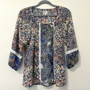 Anthropologie Fig and Flower Size Medium Sheer Floral Boho Blouse Like New